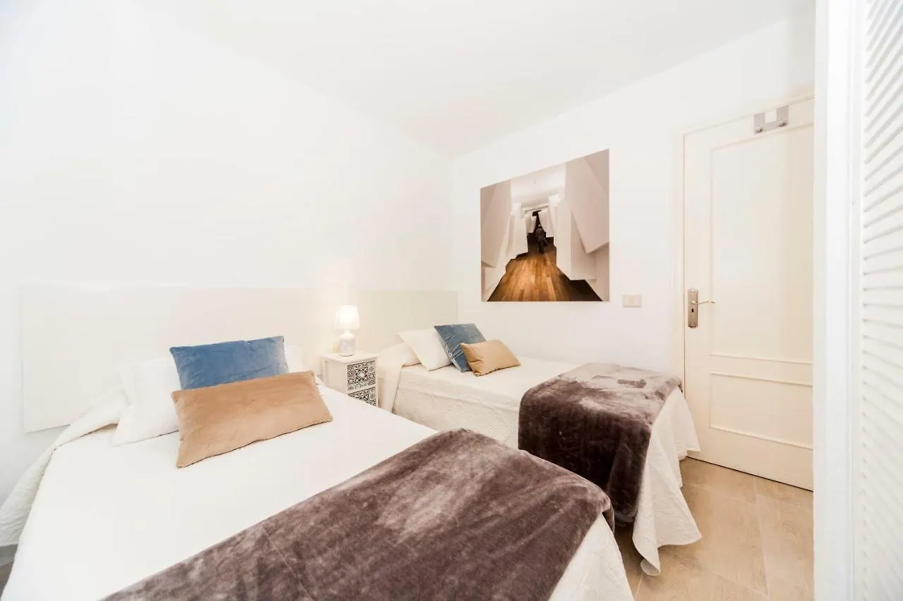 Luxury Beach Apartments Playa Honda  Spanien